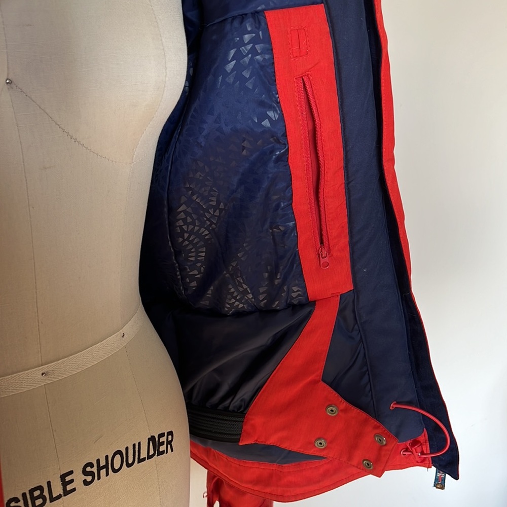 COPY - Roxy Jacket - Picture 7 of 8